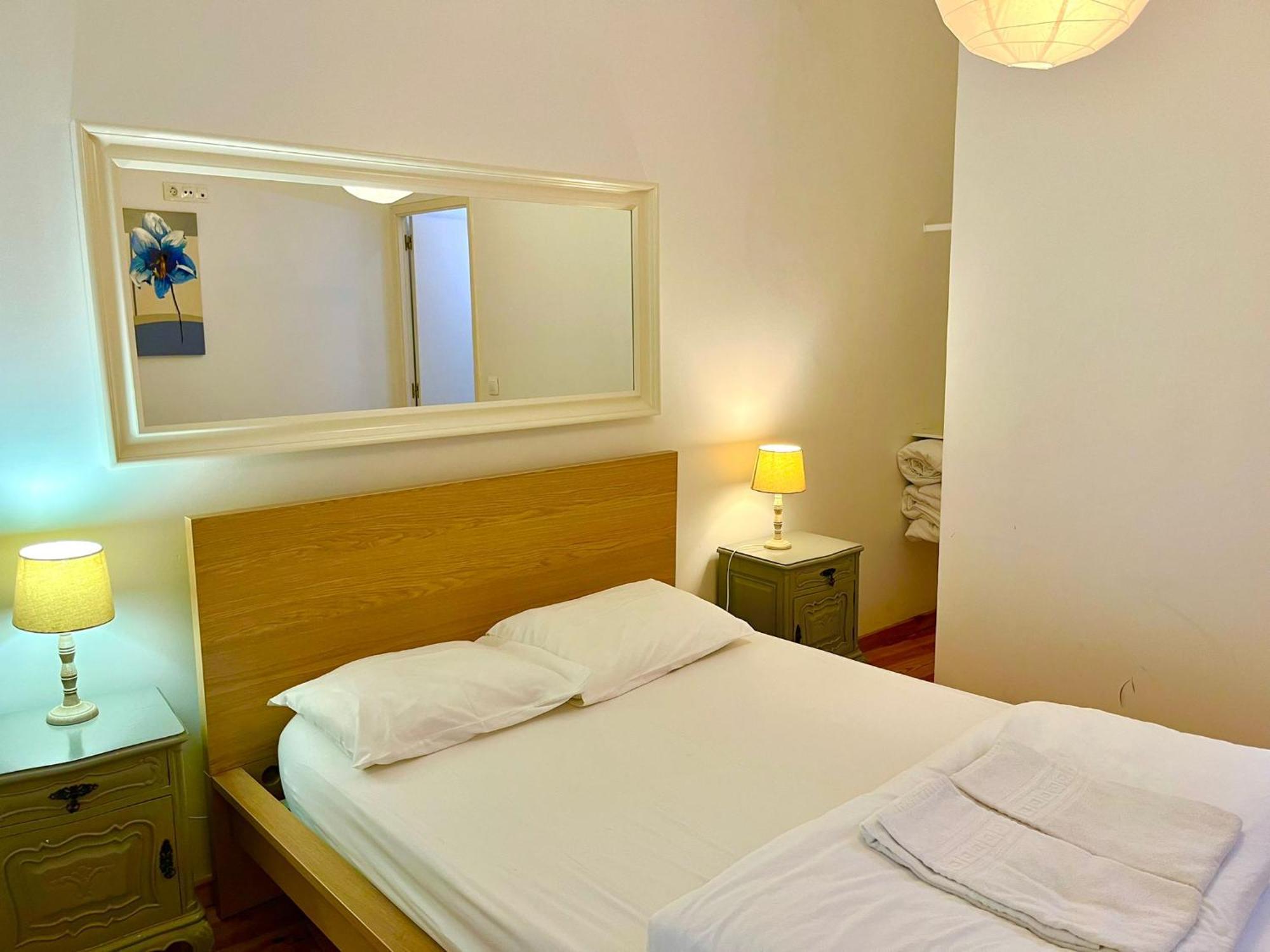 With Terrasse - 3 Bedroom, 3 Bathroom Triplex Lisbon Exterior photo
