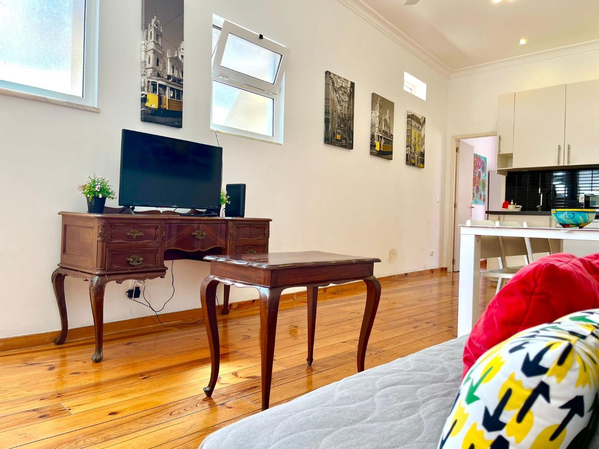 With Terrasse - 3 Bedroom, 3 Bathroom Triplex Lisbon Exterior photo
