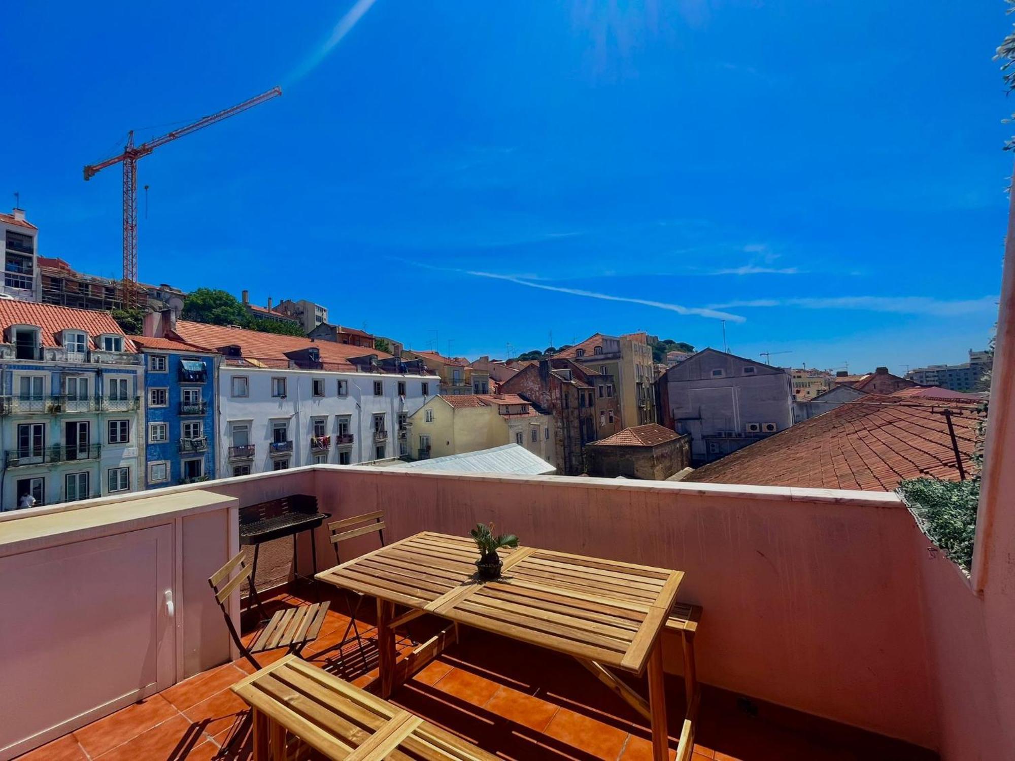 With Terrasse - 3 Bedroom, 3 Bathroom Triplex Lisbon Exterior photo