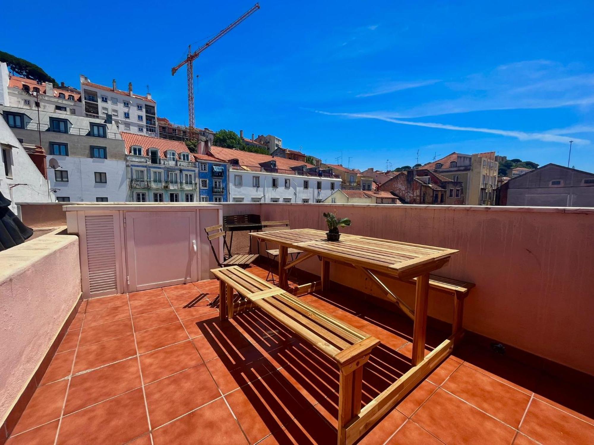 With Terrasse - 3 Bedroom, 3 Bathroom Triplex Lisbon Exterior photo